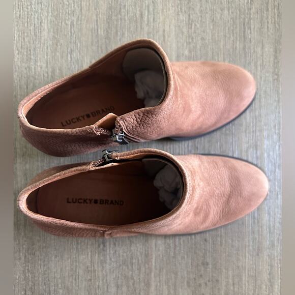 Lucky Brand Women’s Bellita Brown Rust Leather Ankle Boot size 8 new - Picture 3 of 9